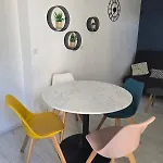 Appartamento Lumineux Rdc, 4 Personnes, T2 Avec Petit Balcon