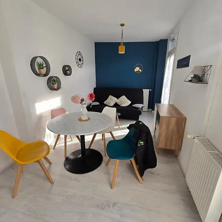 Appartement Lumineux Rdc, 4 Personnes, T2 Avec Petit Balcon